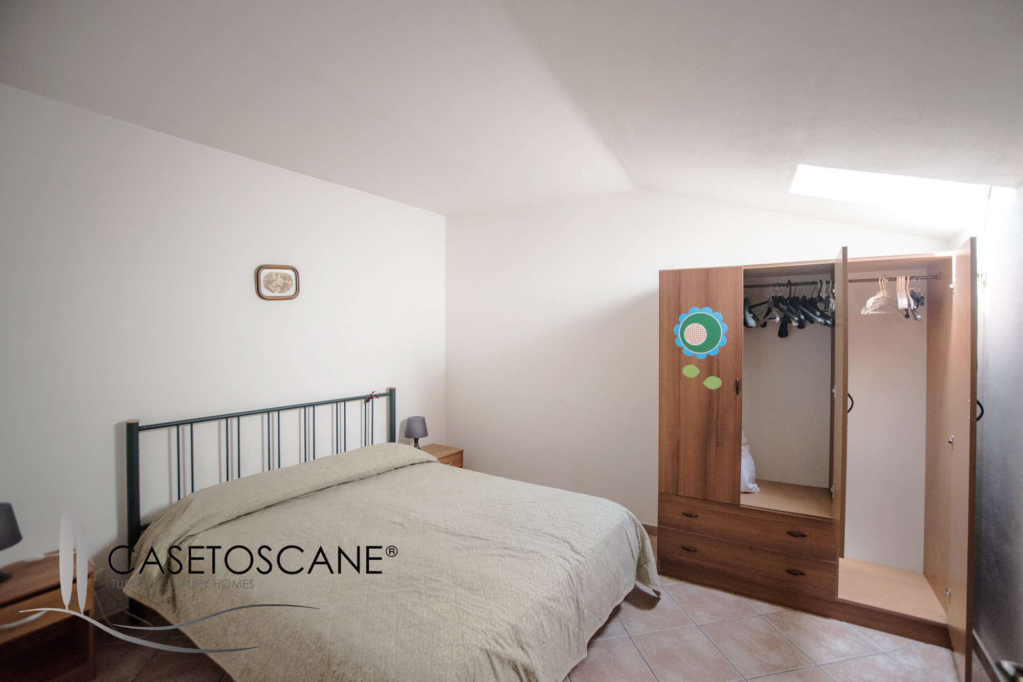 2898 - Caratteristico appartamento su due livelli di mq.90 circa, perfettamente ristrutturato, nel centro storico di Lucignano (AR).