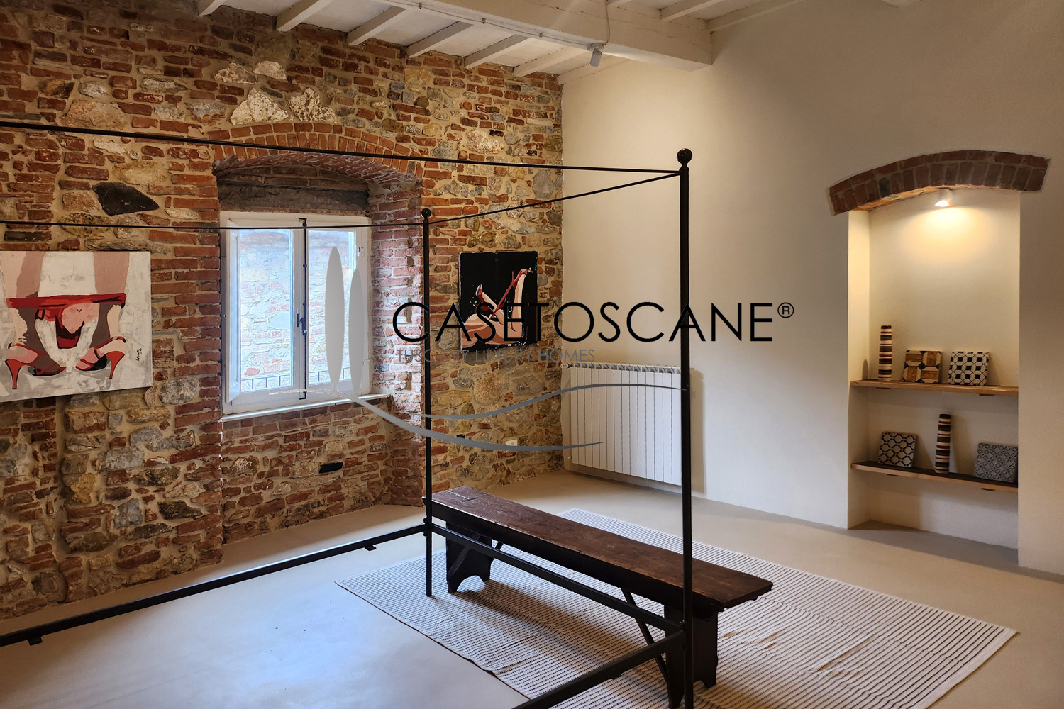 3251 - Appartamento di mq.110 al 2°P (ultimo) recentemente ristrutturato con finiture di alto livello nel centro storico di Lucignano (AR).