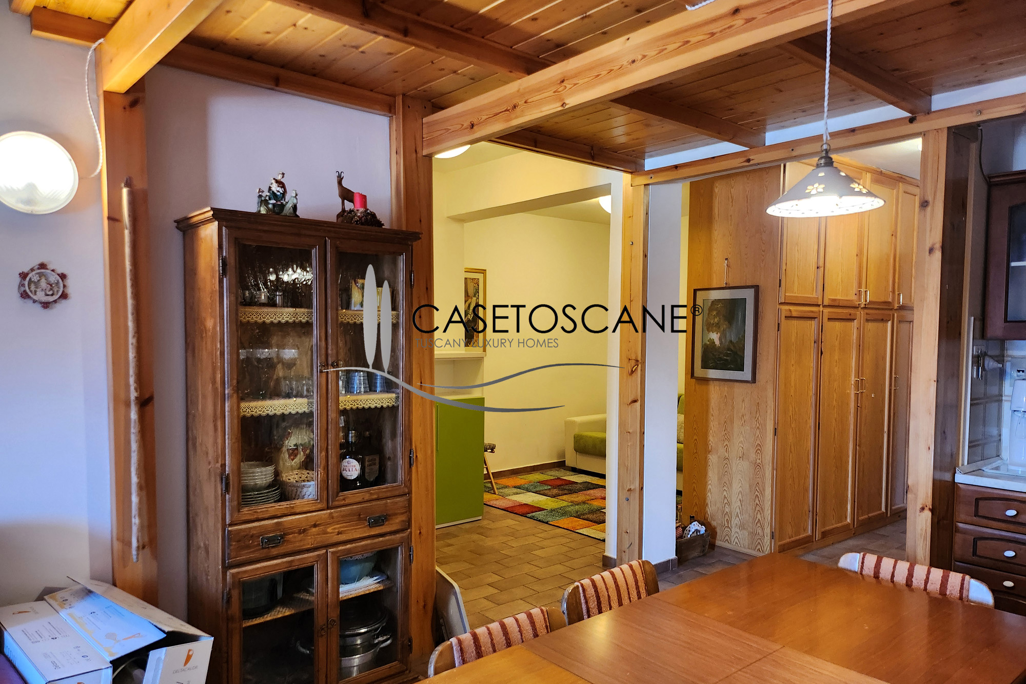Appartamento panoramico mq.115 posto al P3° con ascensore + mansarda in bel residence a circa 1.400 metri sul Monte Amiata (GR).